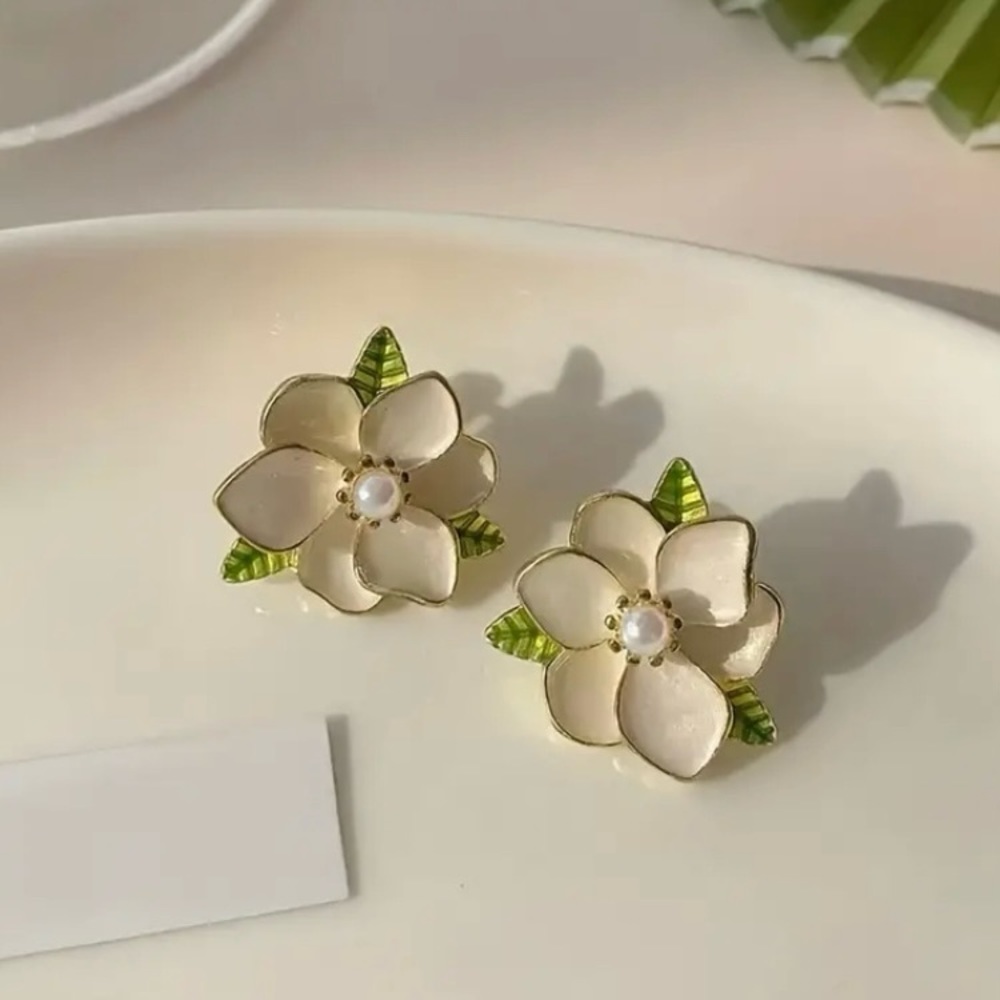 Gold Magnolia Camellia Faux Pearl Flower Earrings Floral Bridal Spring Wedding - Picture 7 of 12